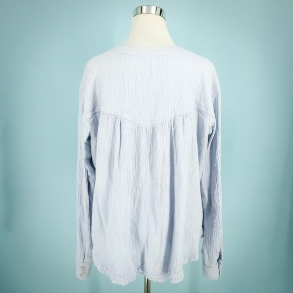 Free People Size Large L Blue Cotton Gauze V Neck Button Changing Horizons Top - Picture 3 of 8